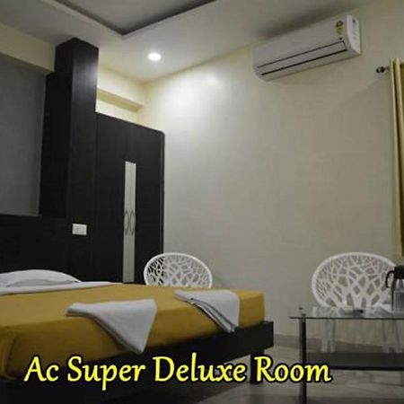 Hotel Green Tree Rāipur Eksteriør bilde
